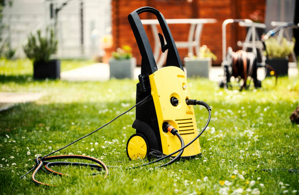 Best Gutter Cleaning  in Floydada, TX